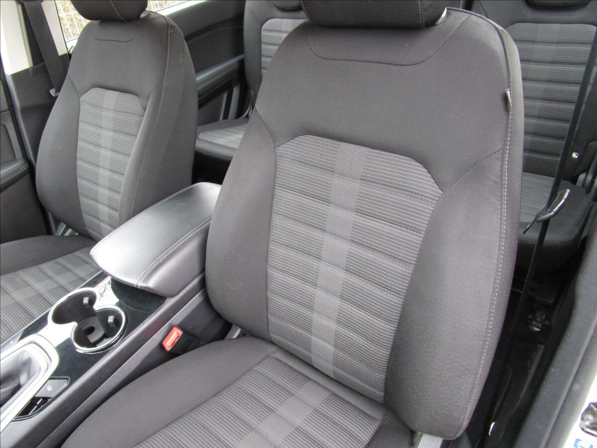 Ford Galaxy MPV 1,5 l 121 kw