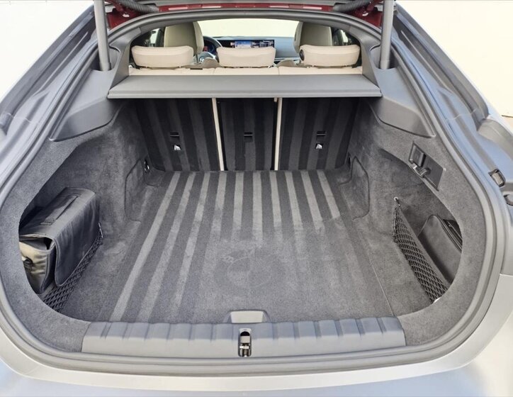 BMW i4 Sedan 0,0 400 kw