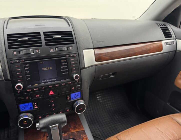 Volkswagen Touareg SUV 3,0 l 165 kw