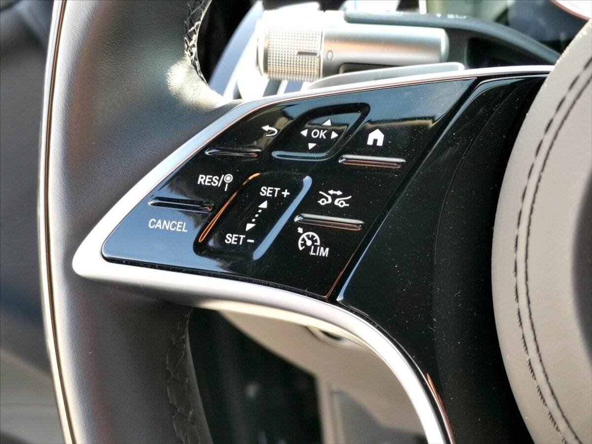 Mercedes-Benz Třídy S Ostatní 6,0 l 450 kw