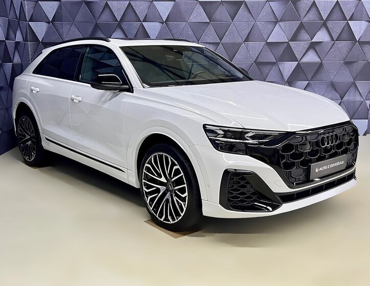 Audi Q8 SUV 3,0 l 290 kw