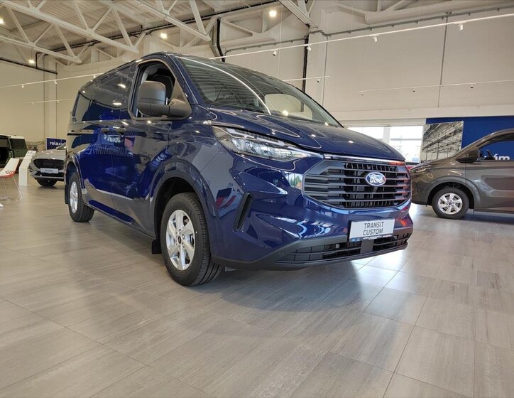 Ford Transit Custom 10