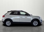Volkswagen T-Roc 5