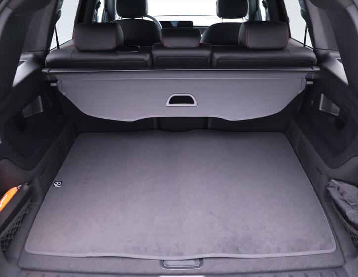 Mercedes-Benz GLB 43