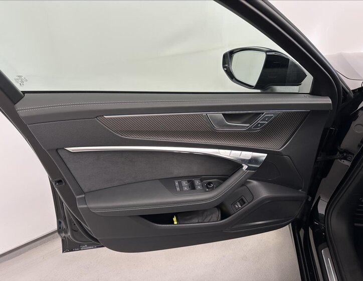 Audi S6 Kombi 3,0 l 253 kw