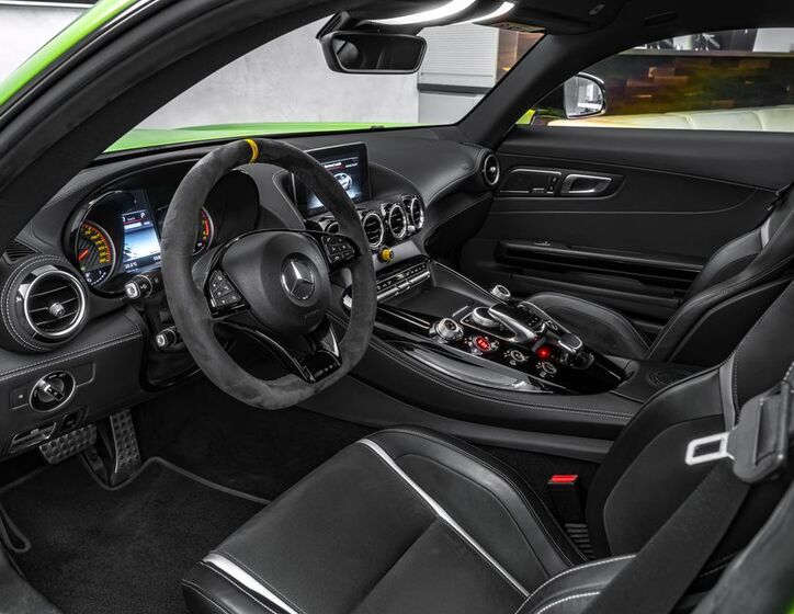 Mercedes-Benz AMG GT 17