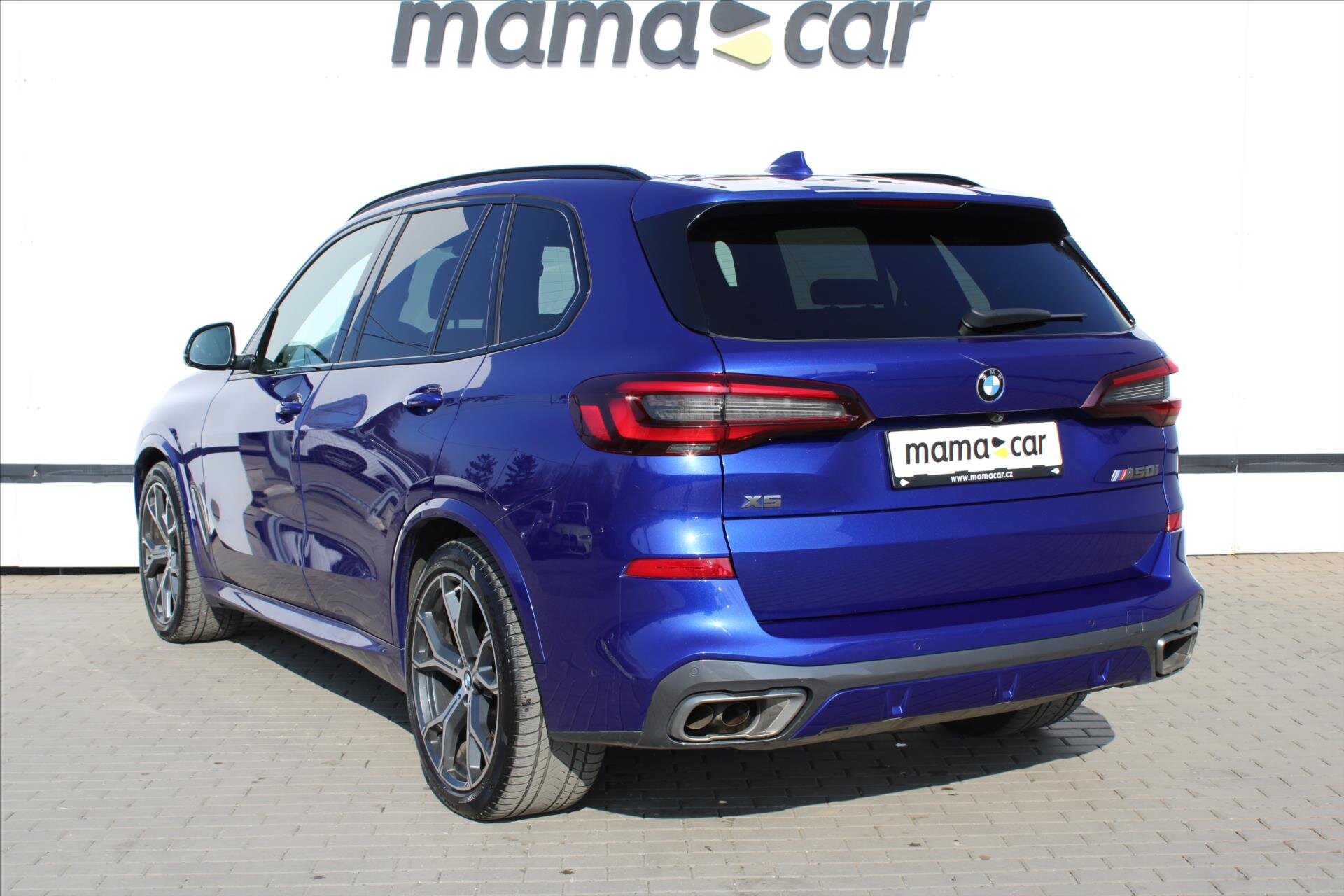 BMW X5 SUV / Terénní 4,4 l 390 kw