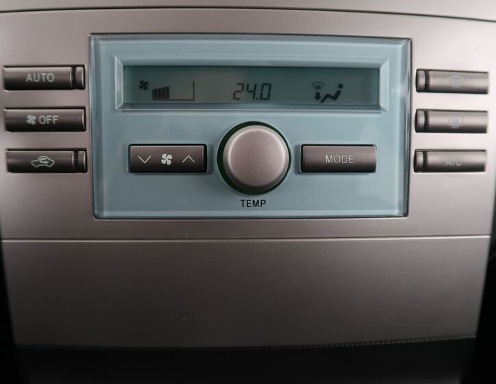 Toyota Corolla Verso 20