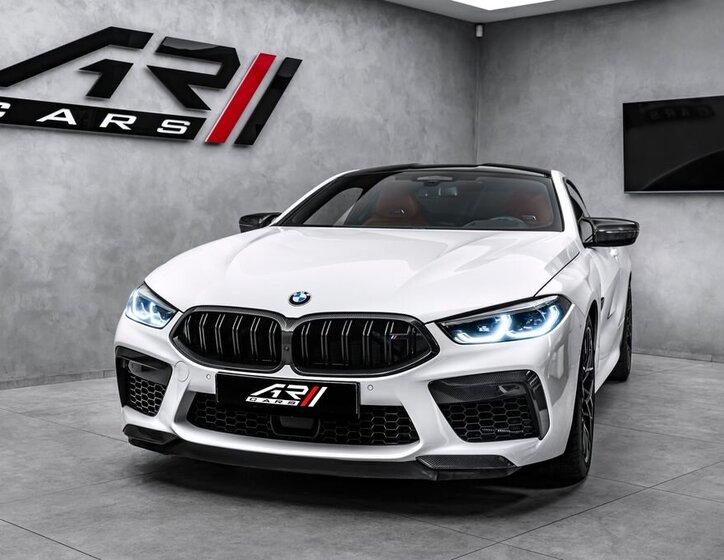 BMW M8 Kupé 4,4 l 447 kw