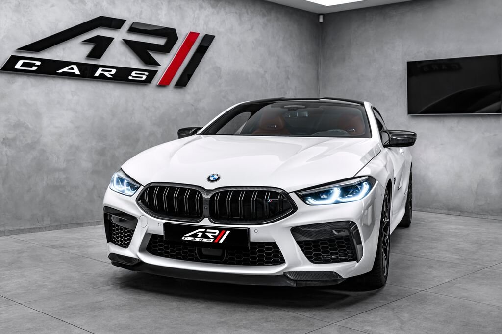 BMW M8 Kupé 4,4 l 447 kw
