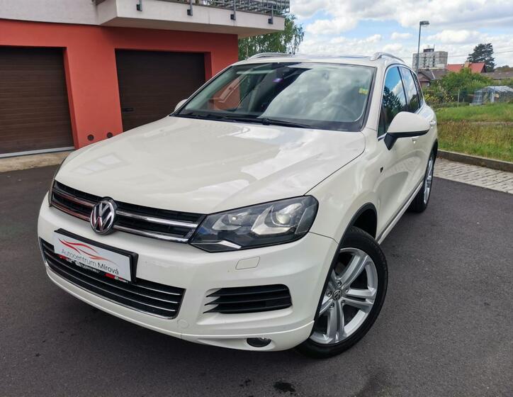 Volkswagen Touareg 2