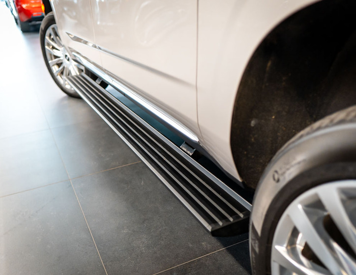 Cadillac Escalade 40