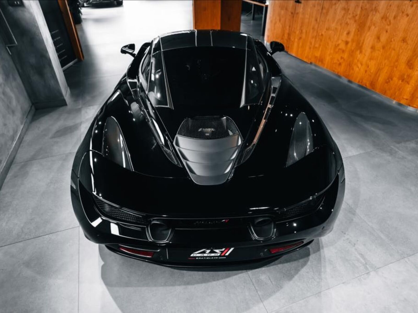 McLaren 720S 9