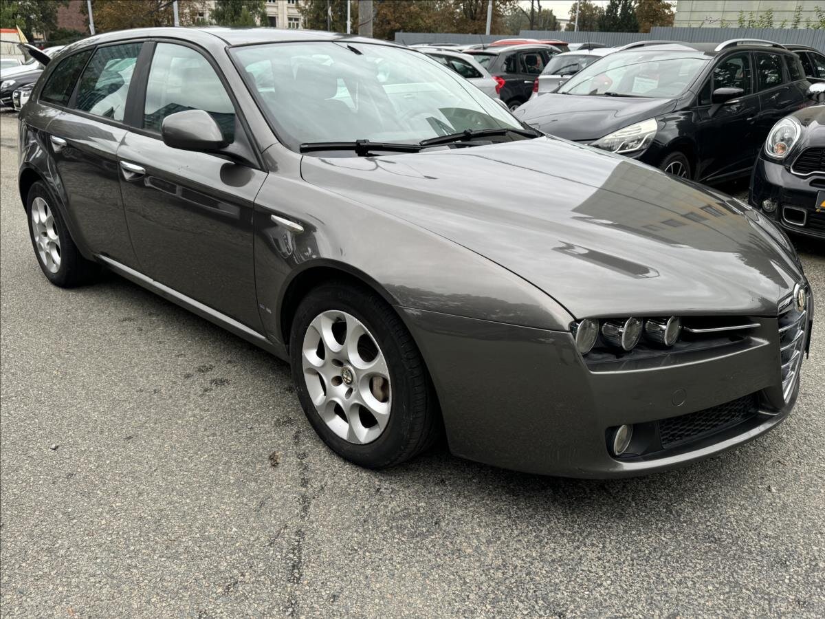 Alfa Romeo 159