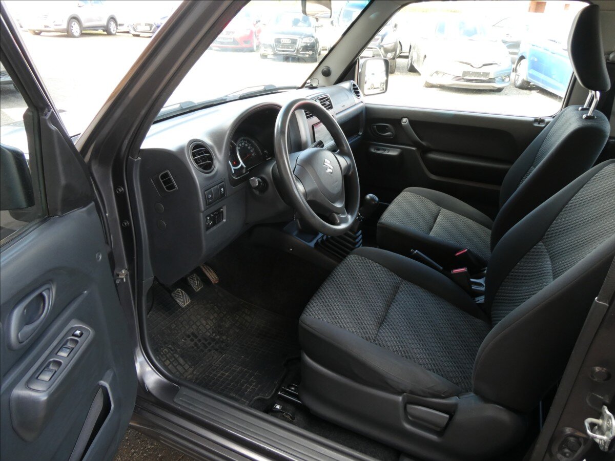 Suzuki Jimny SUV / Terénní 1,3 l 62 kw