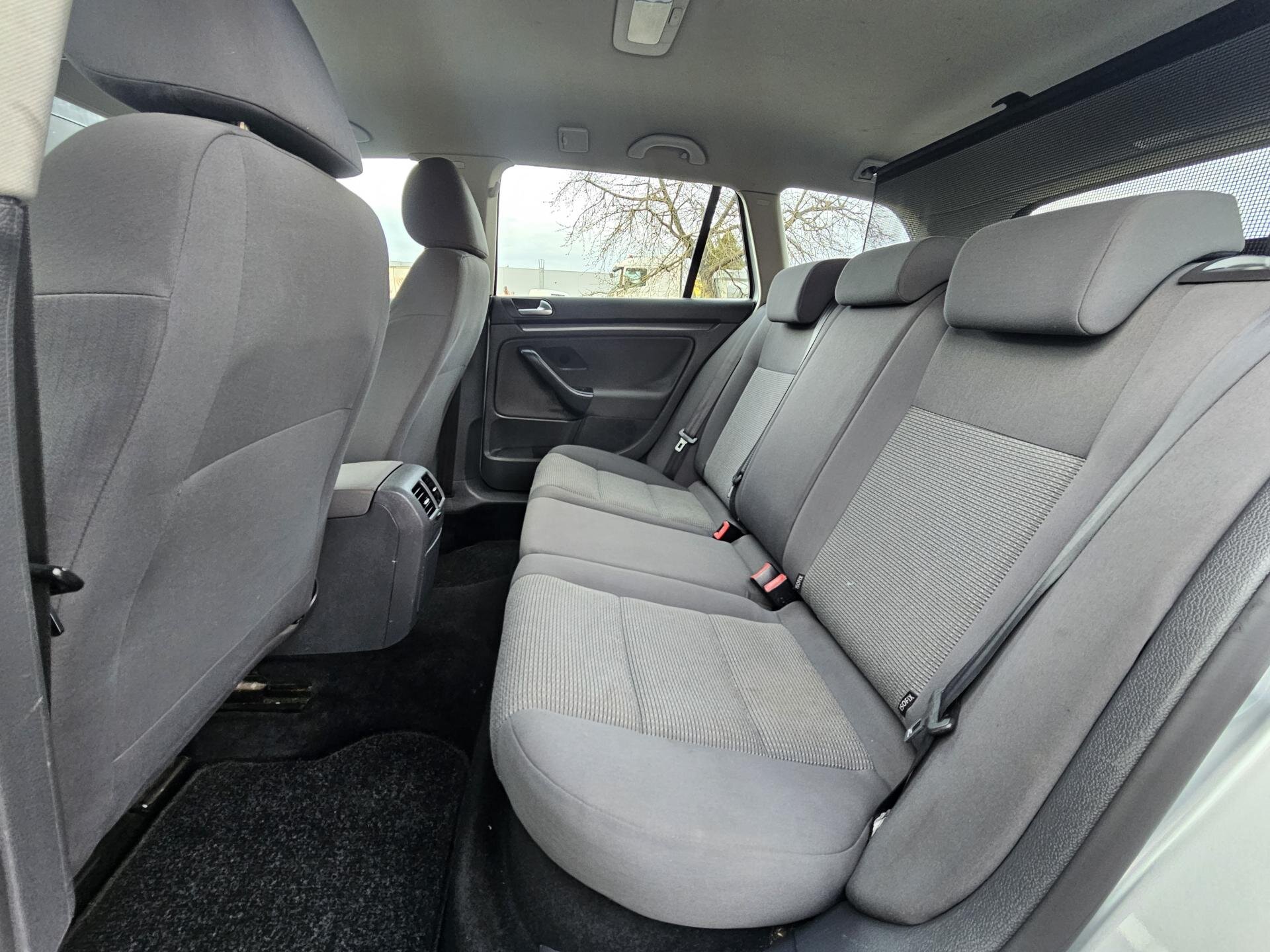 Volkswagen Golf Kombi 2,0 l 77 kw