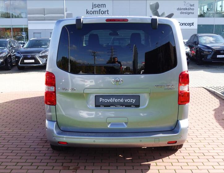 Toyota ProAce Verso 5