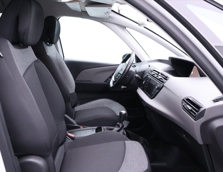 Citroën Grand C4 Picasso MPV 1,2 l 96 kw