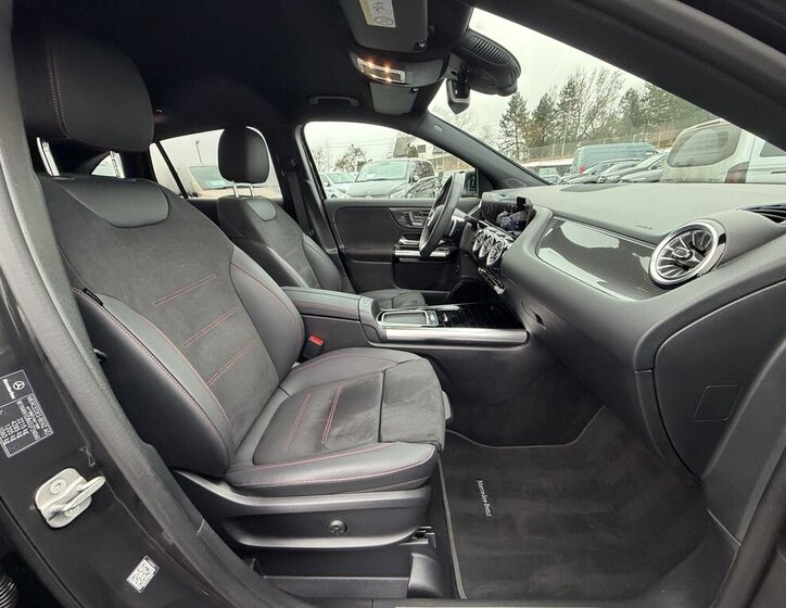 Mercedes-Benz GLA SUV 2,0 l 110 kw