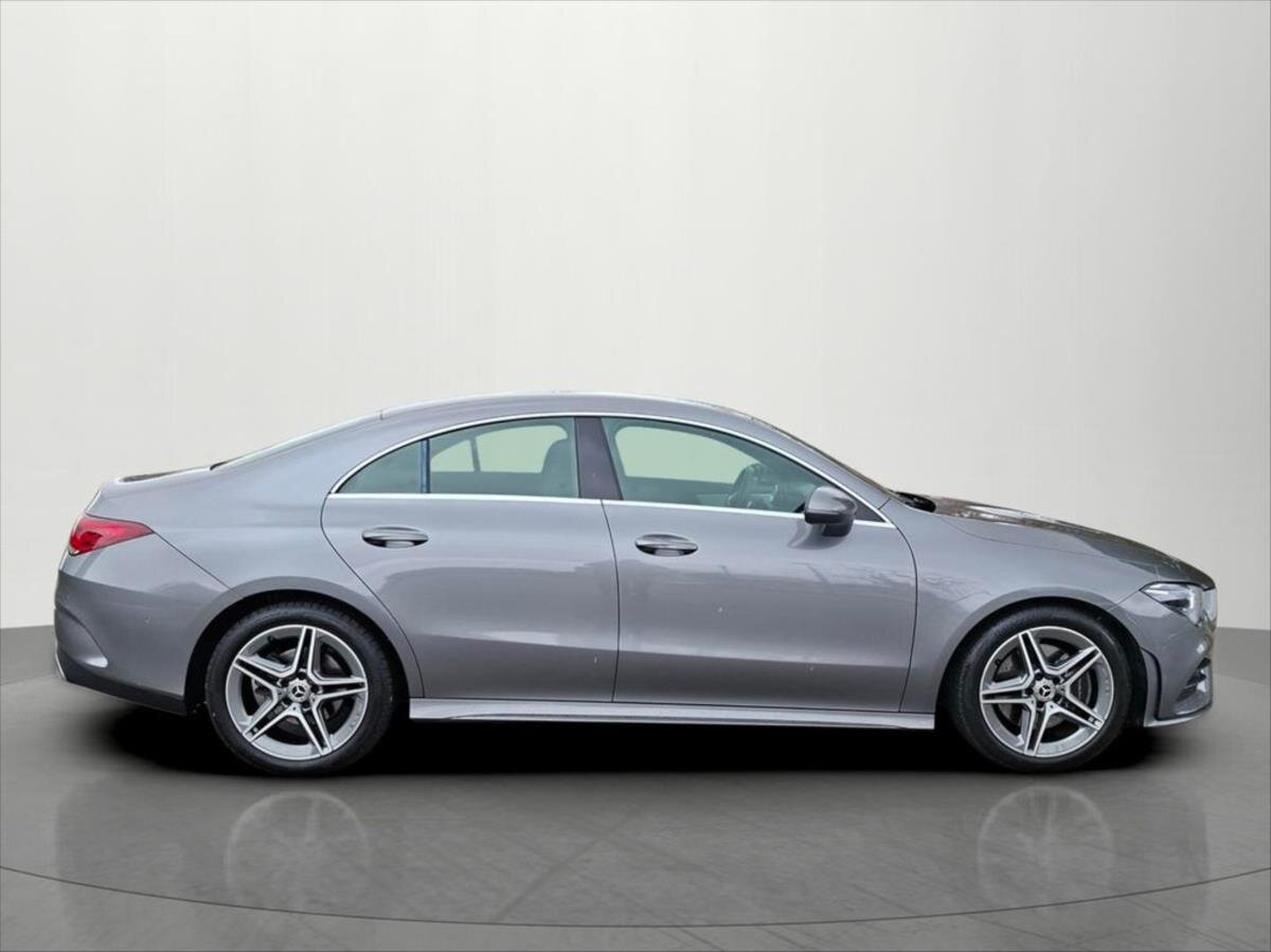 Mercedes-Benz CLA Kupé 1,3 l 120 kw