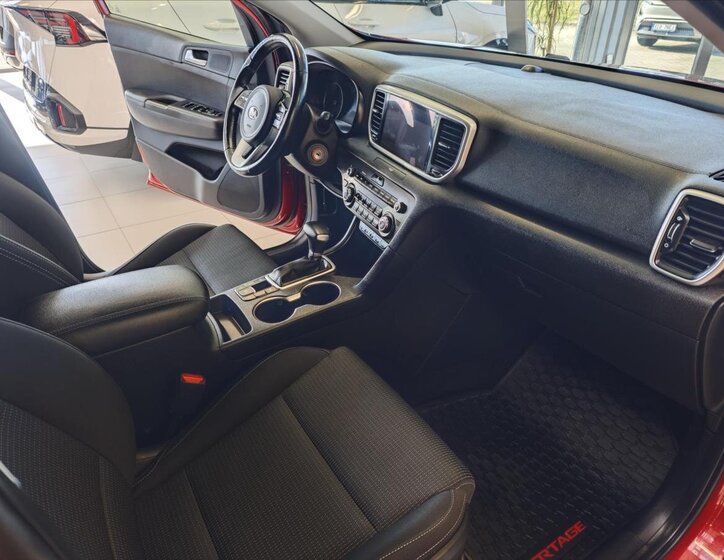 KIA Sportage SUV / Terénní 1,6 l 100 kw