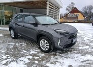 Toyota Yaris Cross 8