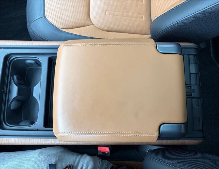 Land Rover Defender SUV / Terénní 3,0 l 294 kw