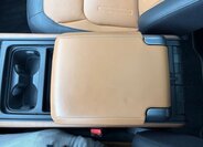 Land Rover Defender SUV / Terénní 3,0 l 294 kw