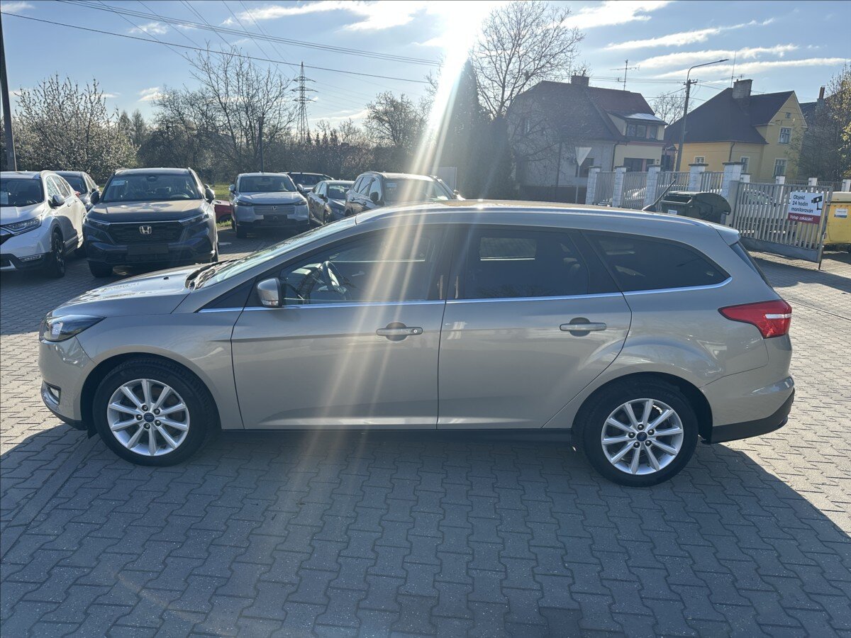 Ford Focus Kombi 1,5 l 110 kw