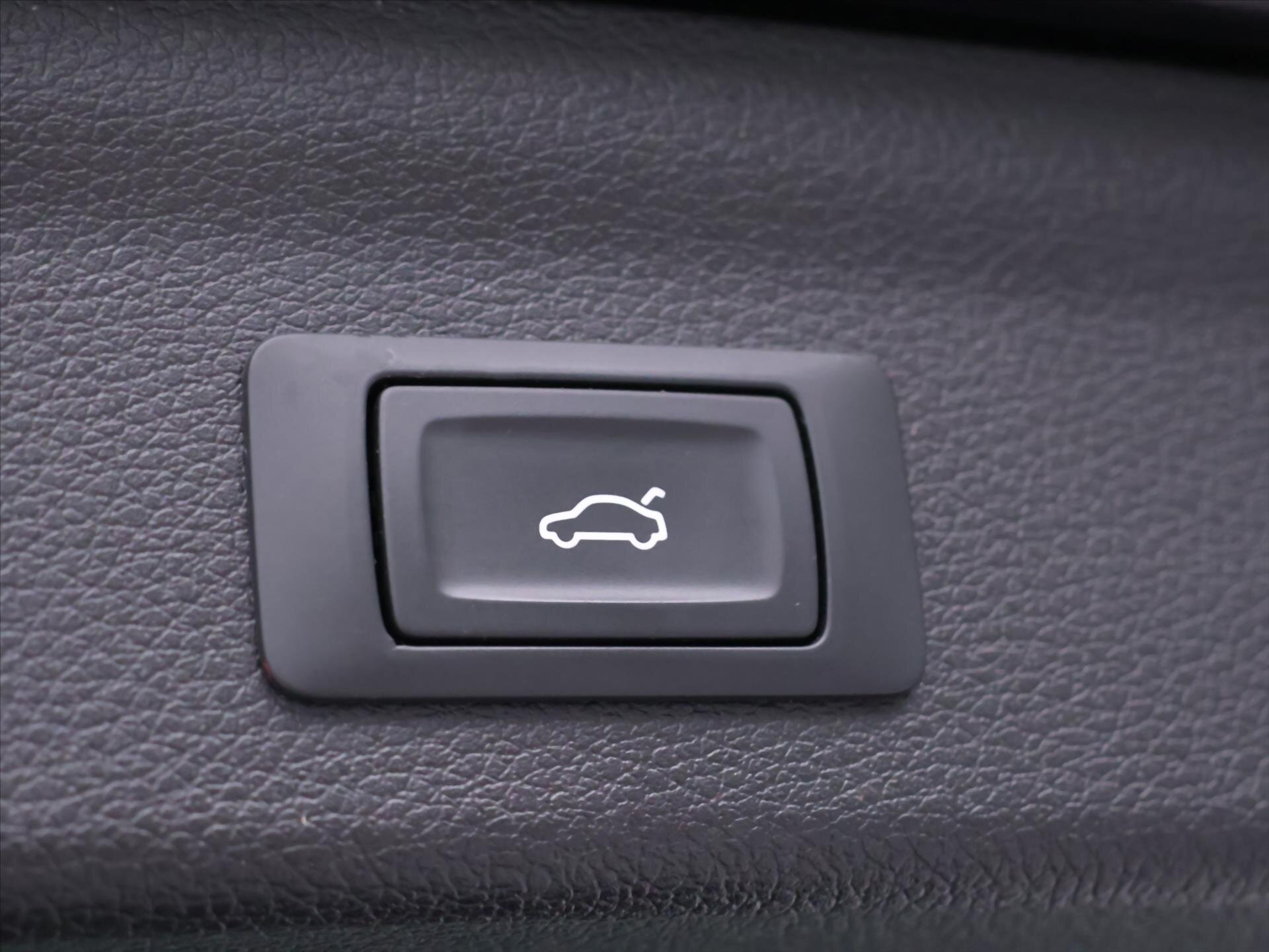 Audi Q3 SUV / Terénní 2,0 l 140 kw