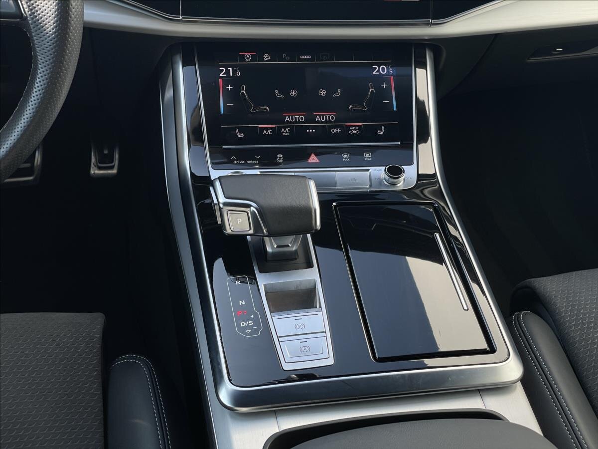 Audi Q7 SUV / Terénní 3,0 l 210 kw