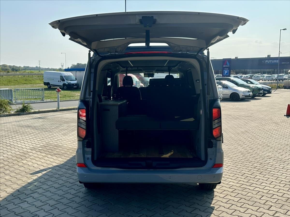 Ford Tourneo Custom Kombi 2,0 l 125 kw