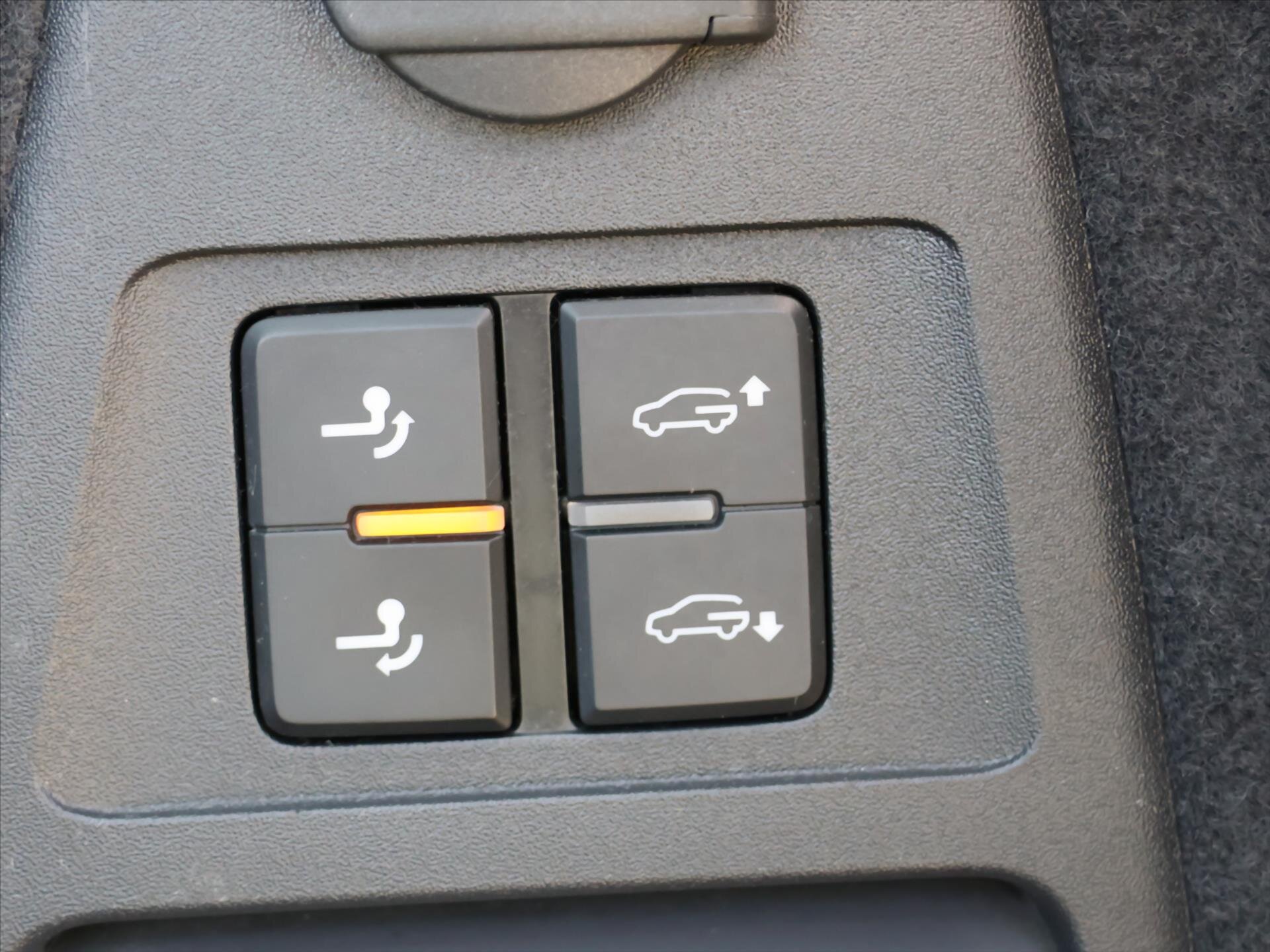 Volkswagen Touareg SUV 3,0 l 170 kw