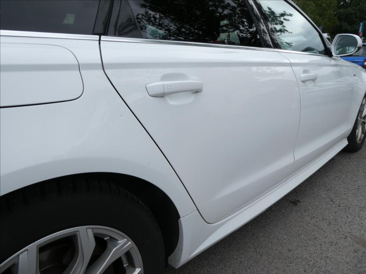 Audi A6 Kombi 2,0 l 140 kw