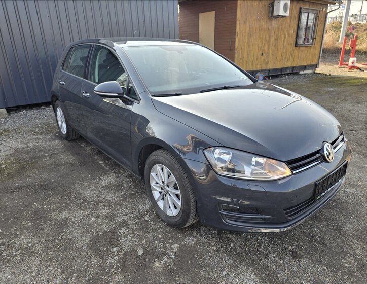 Volkswagen Golf Hatchback 1,2 l 63 kw