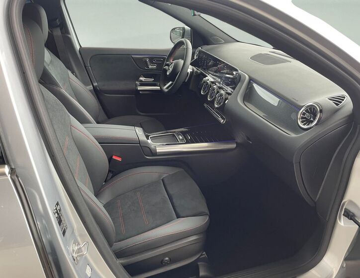 Mercedes-Benz GLA 15