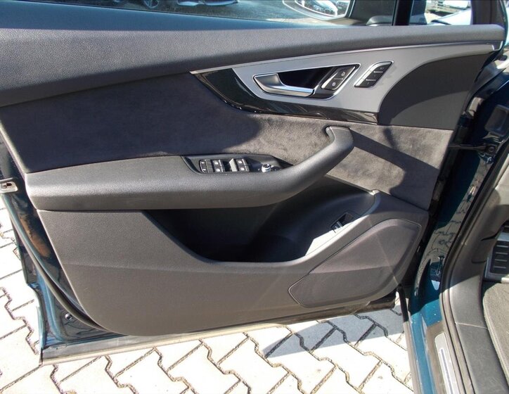 Audi Q7 SUV 3,0 l 160 kw