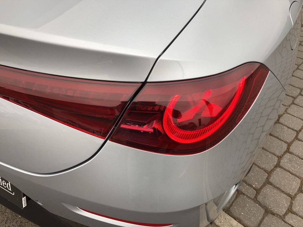 Mercedes-Benz CLA Sedan 0,0 200 kw