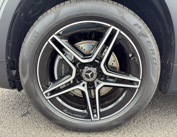 Mercedes-Benz GLB 26