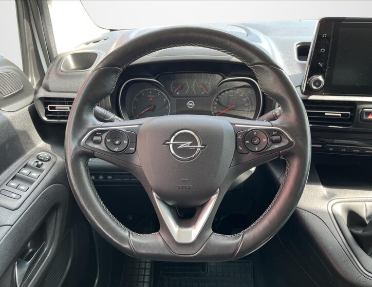 Opel Combo MPV 1,2 l 81 kw