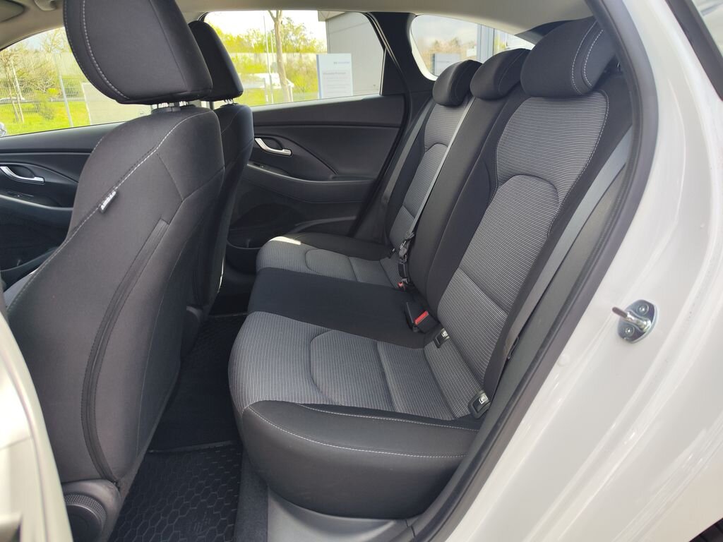 Hyundai i30 Kombi 998,0 88 kw