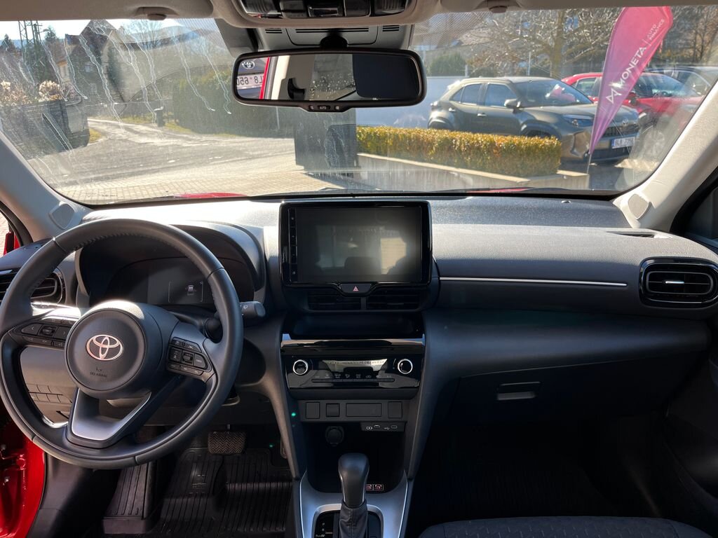 Toyota Yaris Cross SUV / Terénní 1,5 l 68 kw