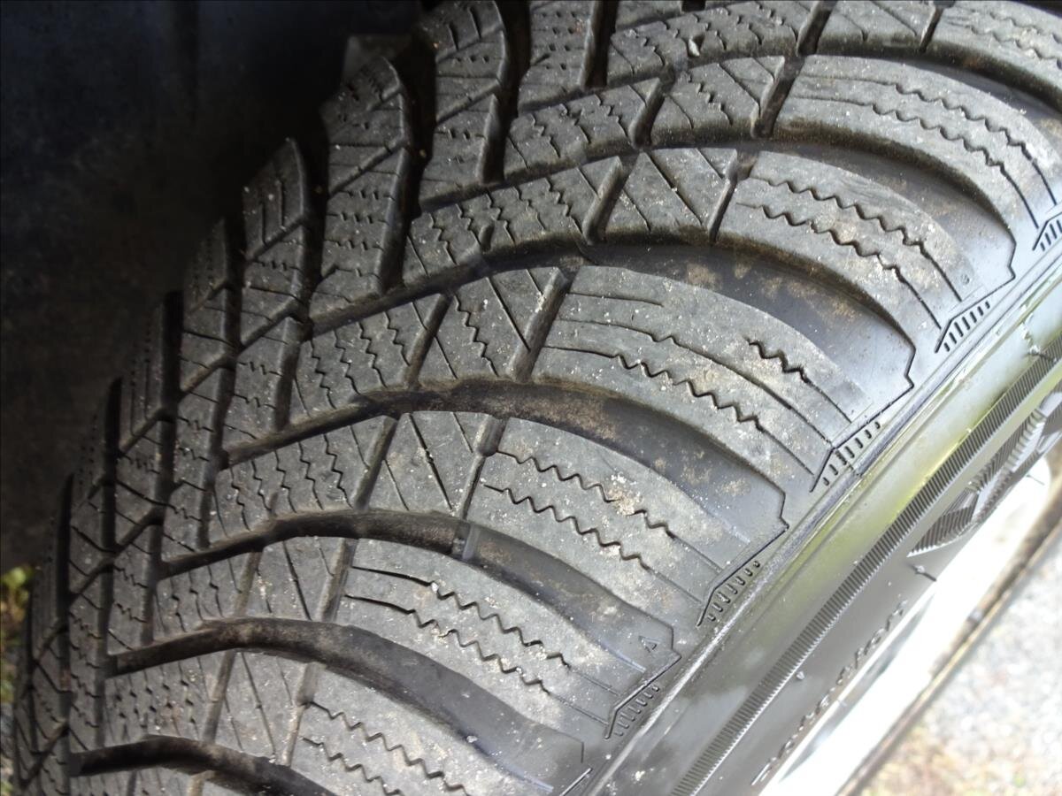 Peugeot Partner Skříň 1,2 l 81 kw