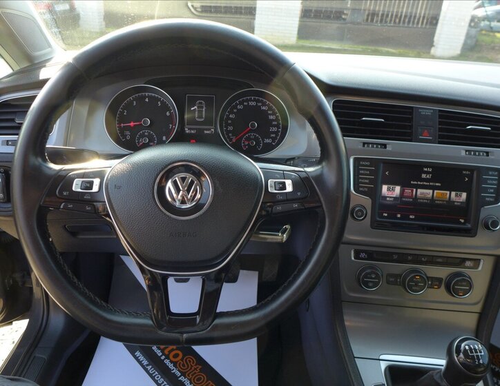 Volkswagen Golf Hatchback 1,2 l 63 kw