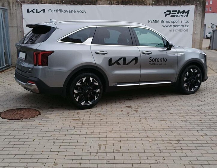 KIA Sorento Ostatní 2,2 l 142 kw