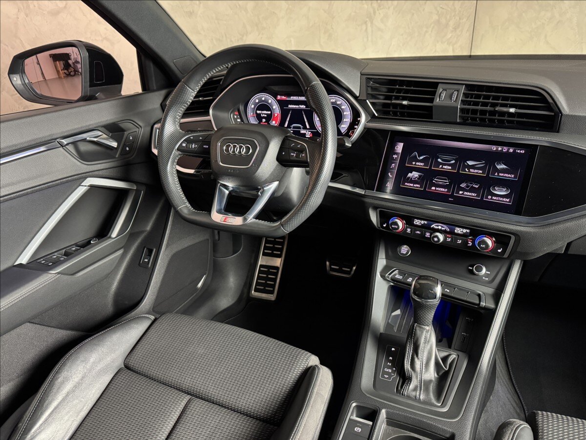 Audi Q3 SUV 2,0 l 140 kw