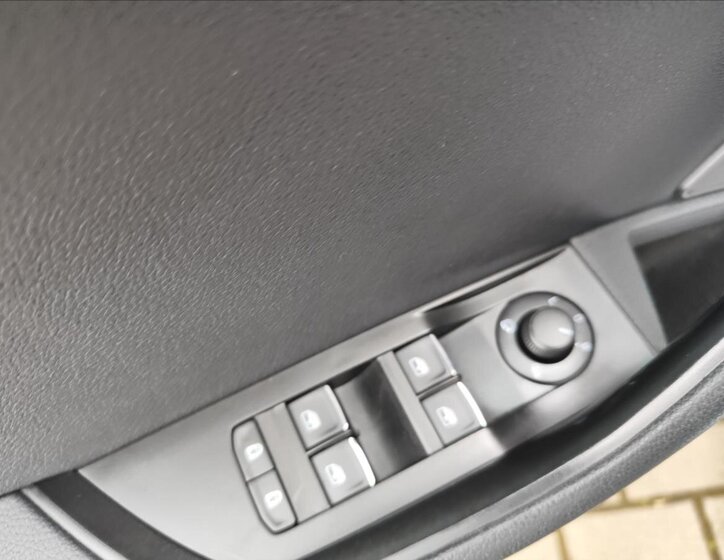 Škoda Superb Kombi 2,0 l 140 kw