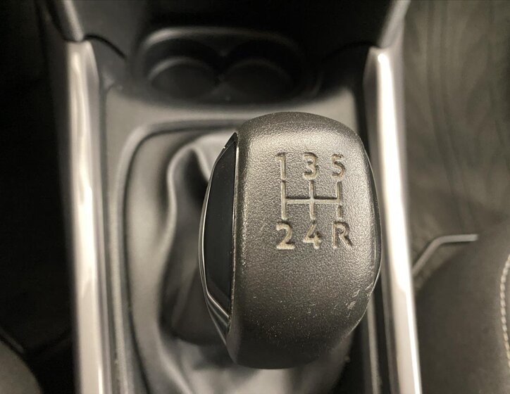 Peugeot 2008 Hatchback 1,2 l 60 kw