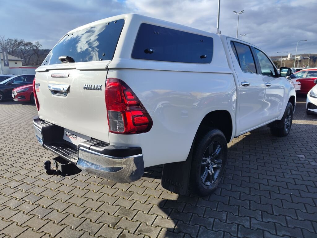 Toyota Hilux Pick-up 2,8 l 150 kw