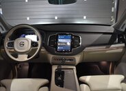 Volvo XC90 SUV / Terénní 2,0 l 184 kw